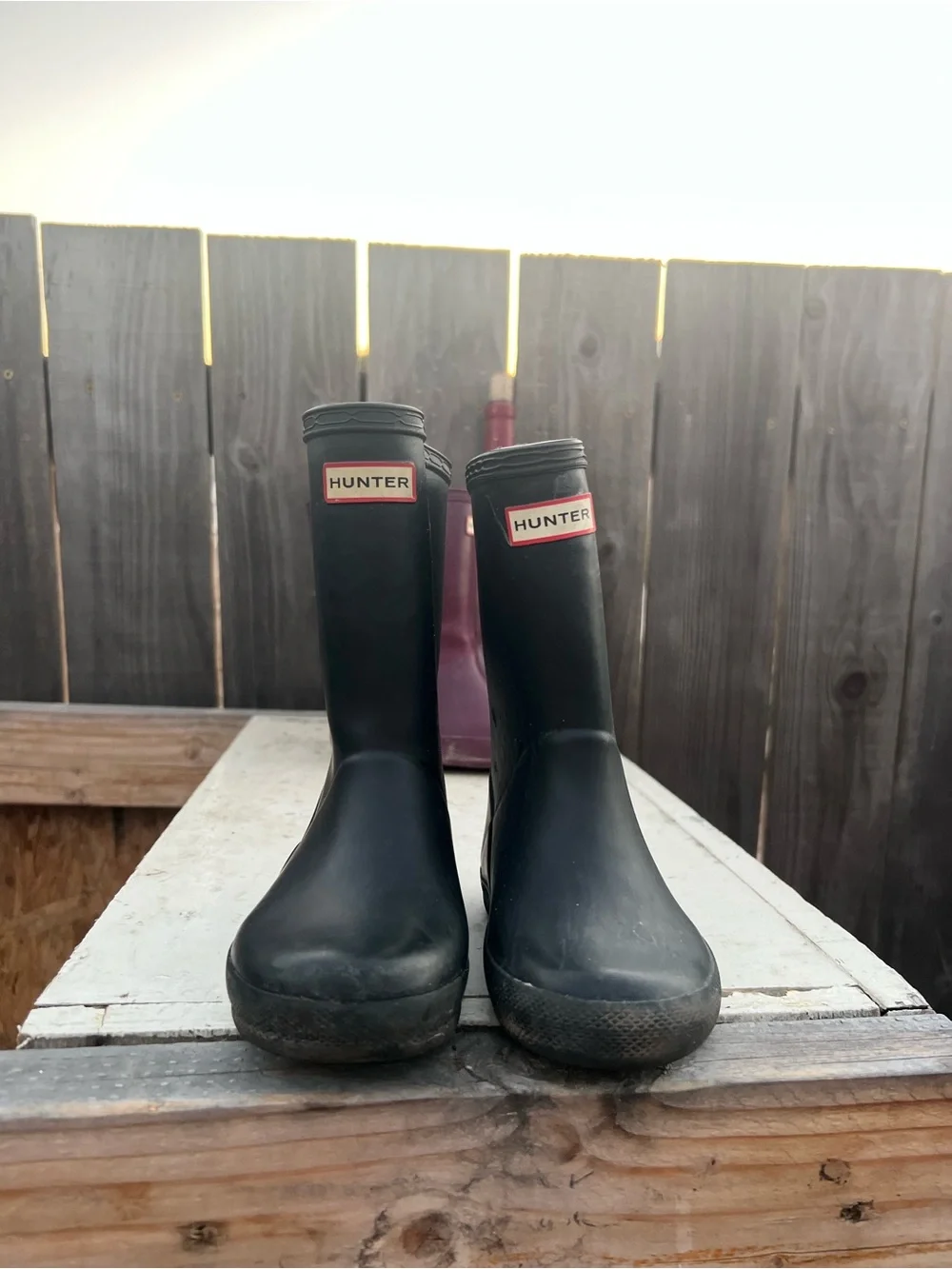 Hunter Black Mid-Calf Waterproof Rubber Boots Kids size 9/10